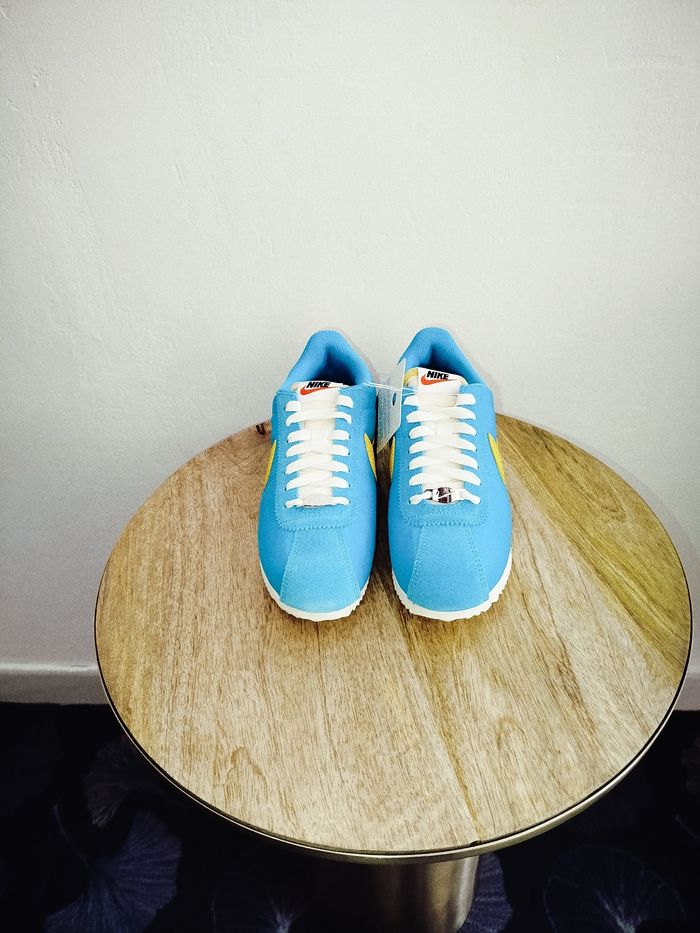 Baskets nike T 36.5 - photo numéro 3