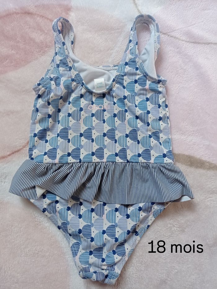 Maillot de bain fille 18 mois - photo numéro 2