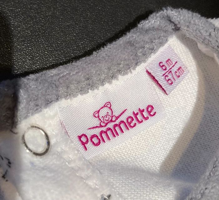 Lot 2 pyjamas hiver fille 6 mois - photo numéro 2