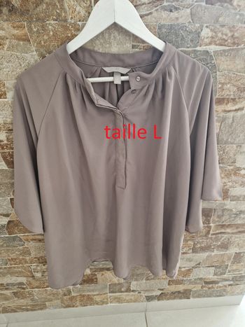 1 blouse chemise manche longue taille L gris (taille 46) marque H et M (taille grand)