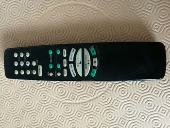 Télécommande pour magnétoscope Sunwood SW-1044.