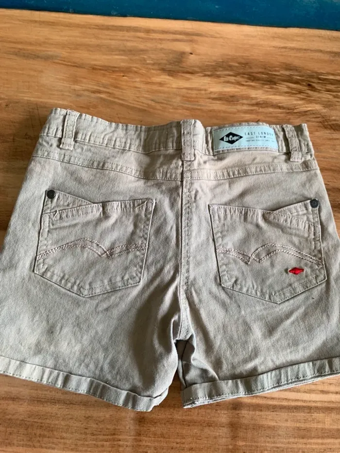 Short Lee Cooper taille 12 ans - photo numéro 4