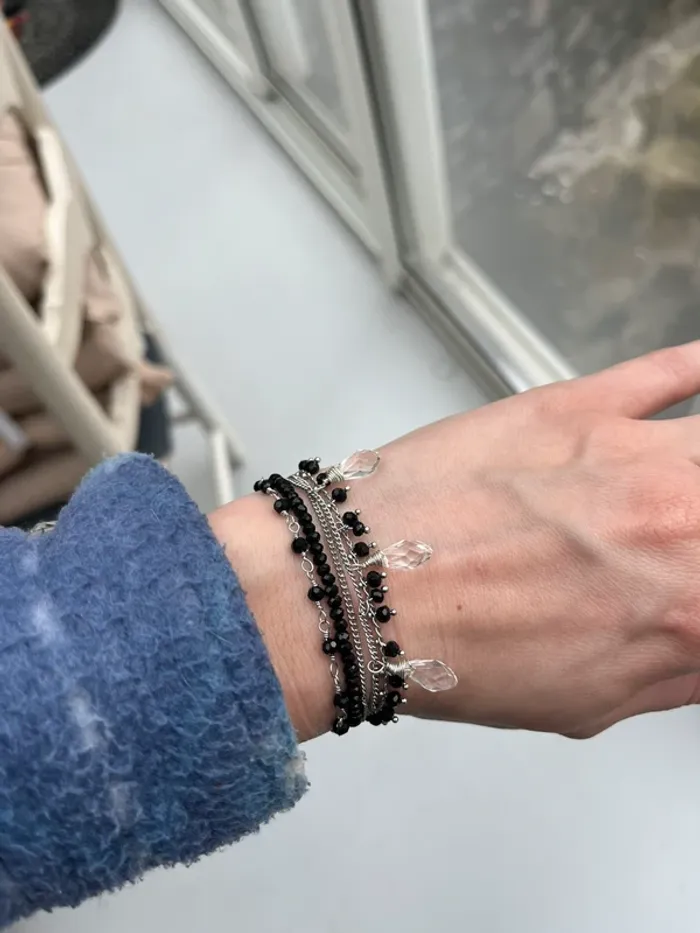 Hipanema - Bracelet argenté noir manchette à breloques
