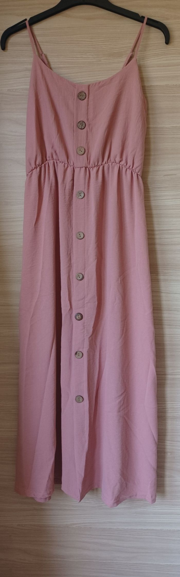 Robe mi longue rose poudré