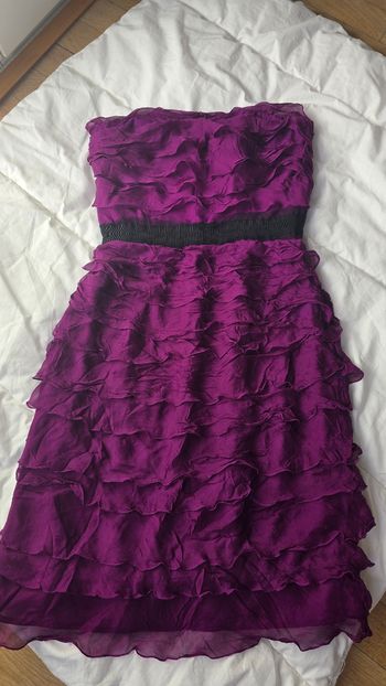 Belle robe bustier  violette 123  t 36