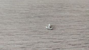 Poignée coffre pièce détachée miniature Mercedes Benz 300S 1955 Maisto 1/18 1/18ème #B66