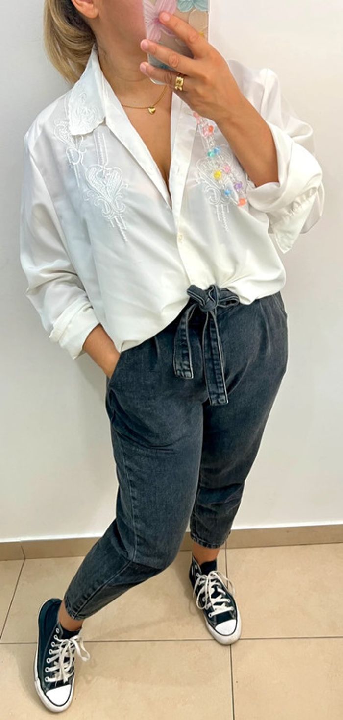 Chemise blanche brodée Taille 46 - photo numéro 2