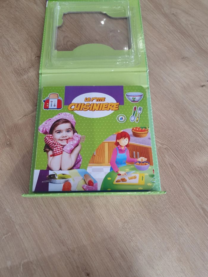 Livre puzzle - photo numéro 1