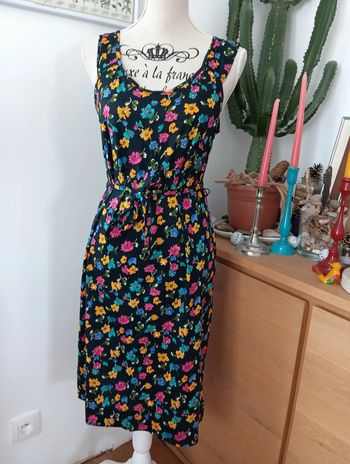 Robe noire à fleurs Multicolores