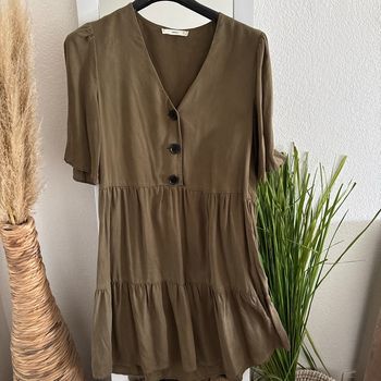 Robe kaki