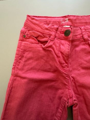 Jean slim rose foncé. Tape à l’œil TAO 7 ans 