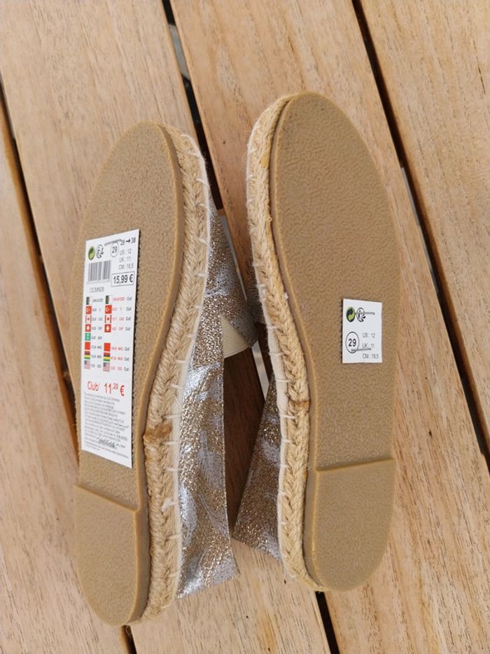 Paire d'espadrilles cordes dorées 29 Orchestra neuves - photo numéro 2