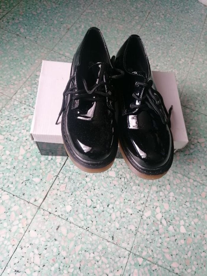 Mocassins a lacets femme