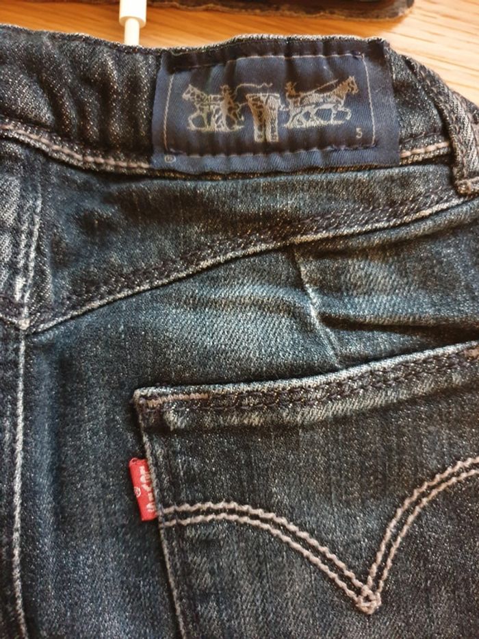 Jupe en Jean Levi's 5 ans - photo numéro 4