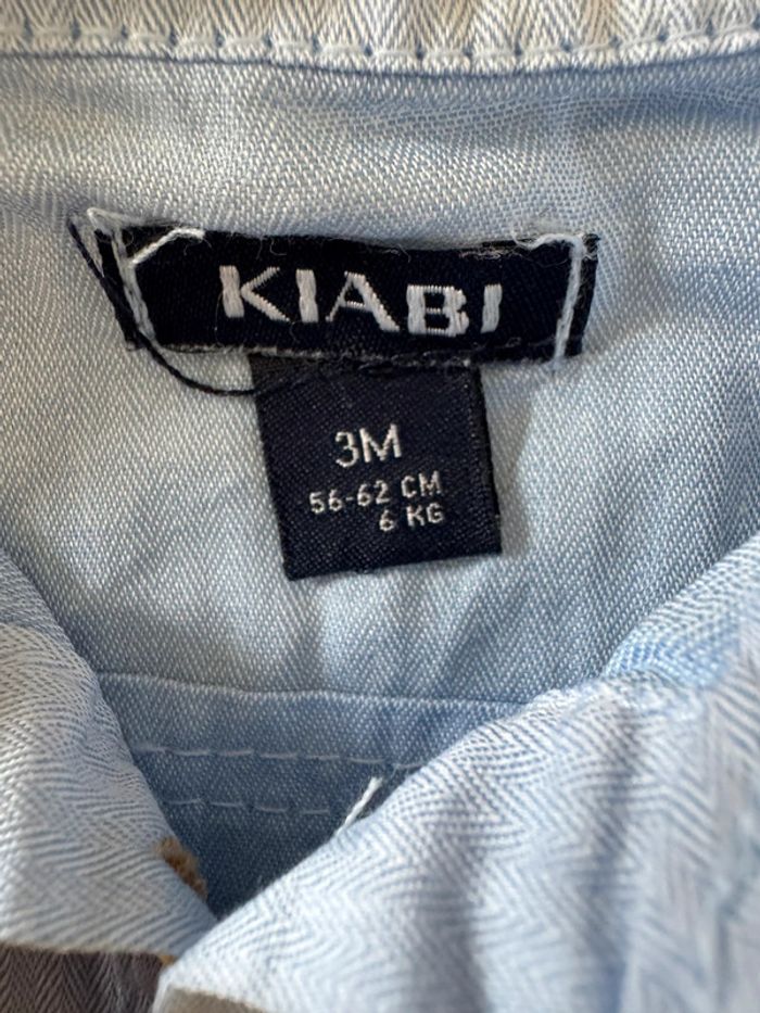 Chemise bleu ciel Kiabi 3 mois TBE - photo numéro 3