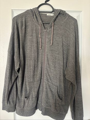 Veste zip à capuche légère