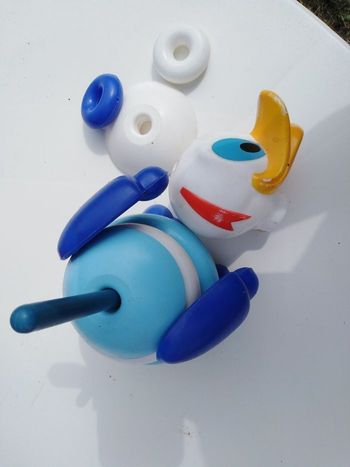 Jeu, jouet plastique vintage,encastrement canard, motricté fine, dextérité, dès 3 ans
