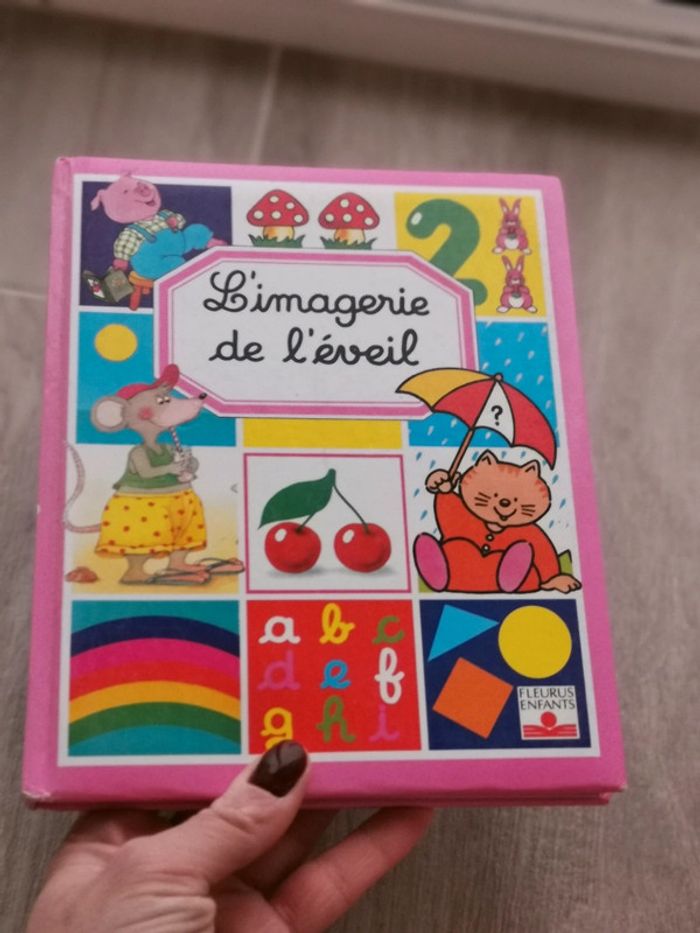 Livre l'imagerie de l'éveil