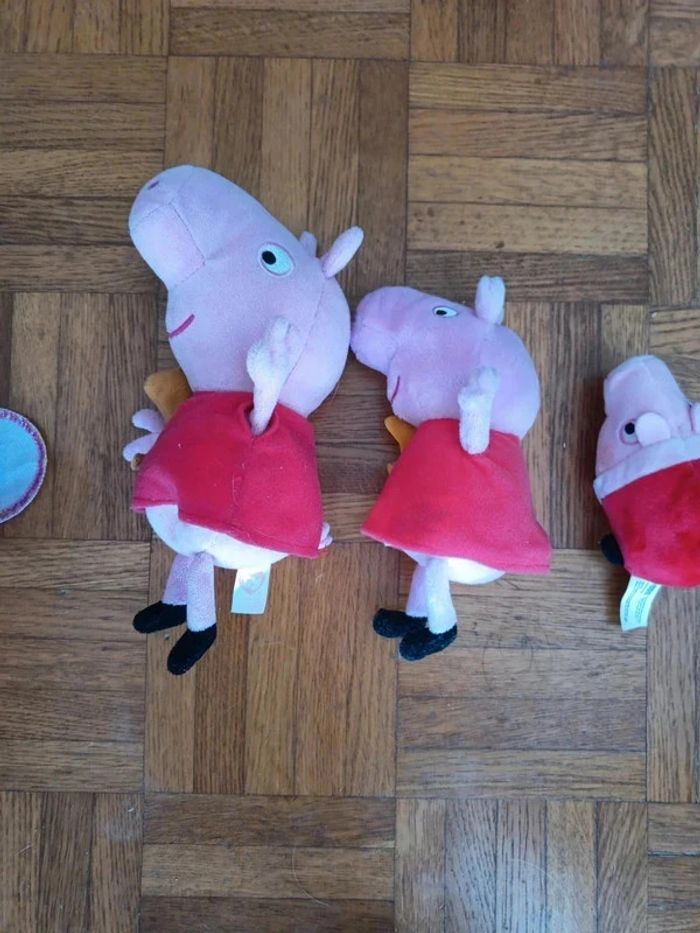 lot 4 peluches Peppa pig - photo numéro 4