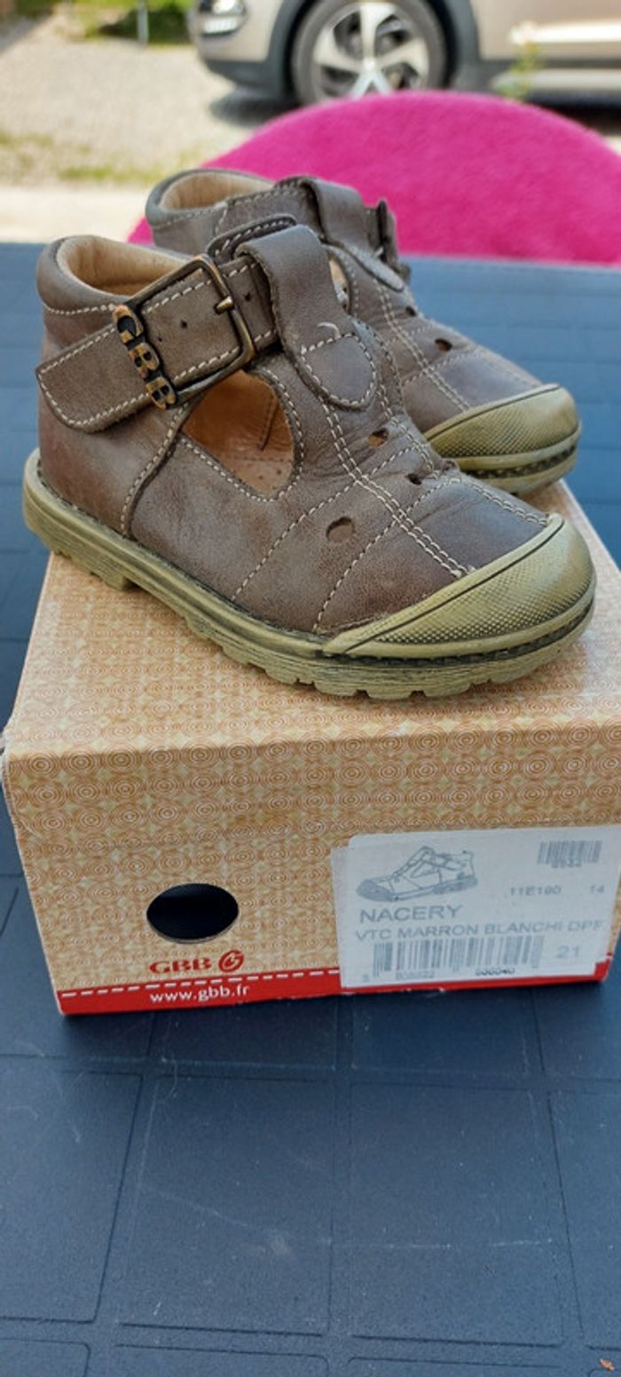 Chaussures GBB