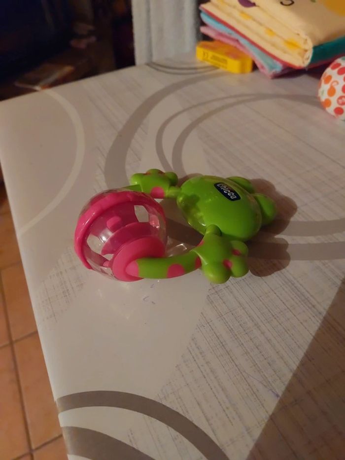 Hochet grenouille Chicco - photo numéro 5