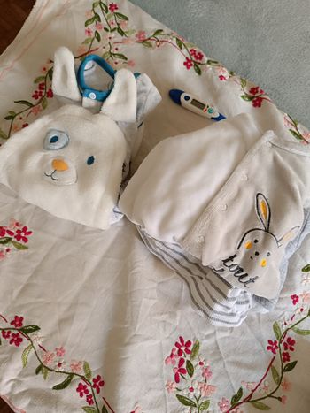 Lot vêtements bb