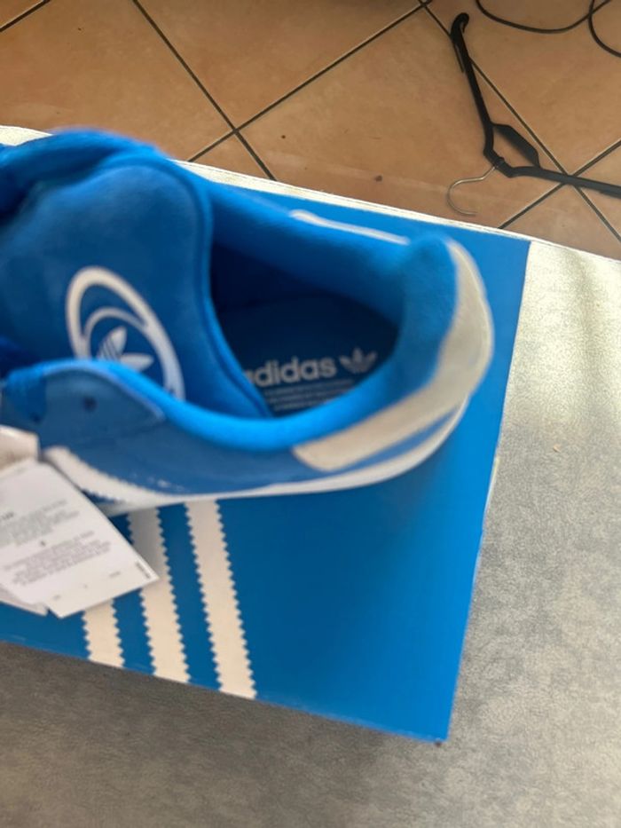 Baskets Campus Adidas bleues - photo numéro 2