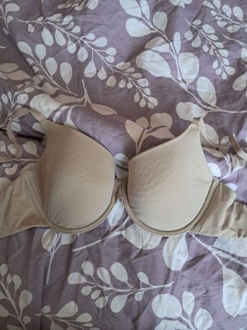 Soutien gorge couleur chair