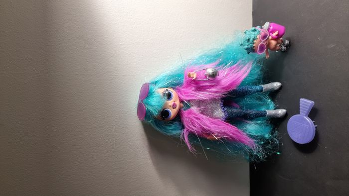 MGA - Poupée Lol Surprise OMG Winter Disco Cosmic Nova - photo numéro 6