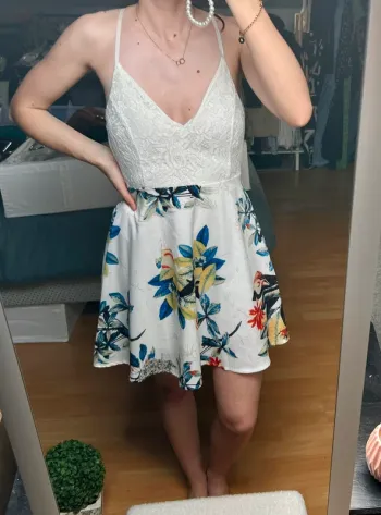 Robe dos nu