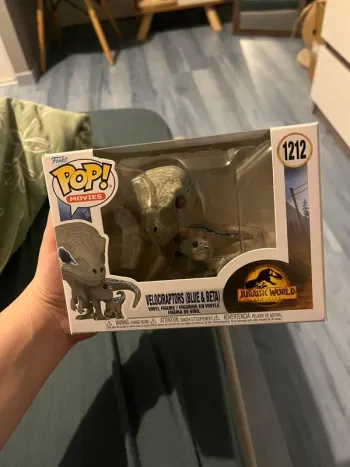Pop 1212 jurassic world