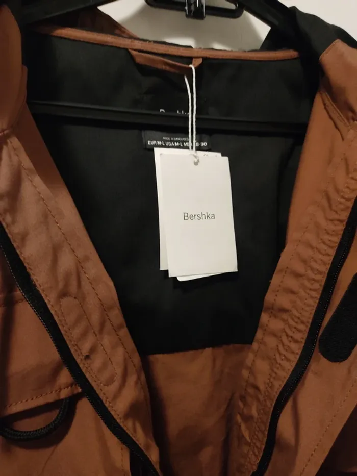 Veste à capuche Bershka neuf - photo numéro 7