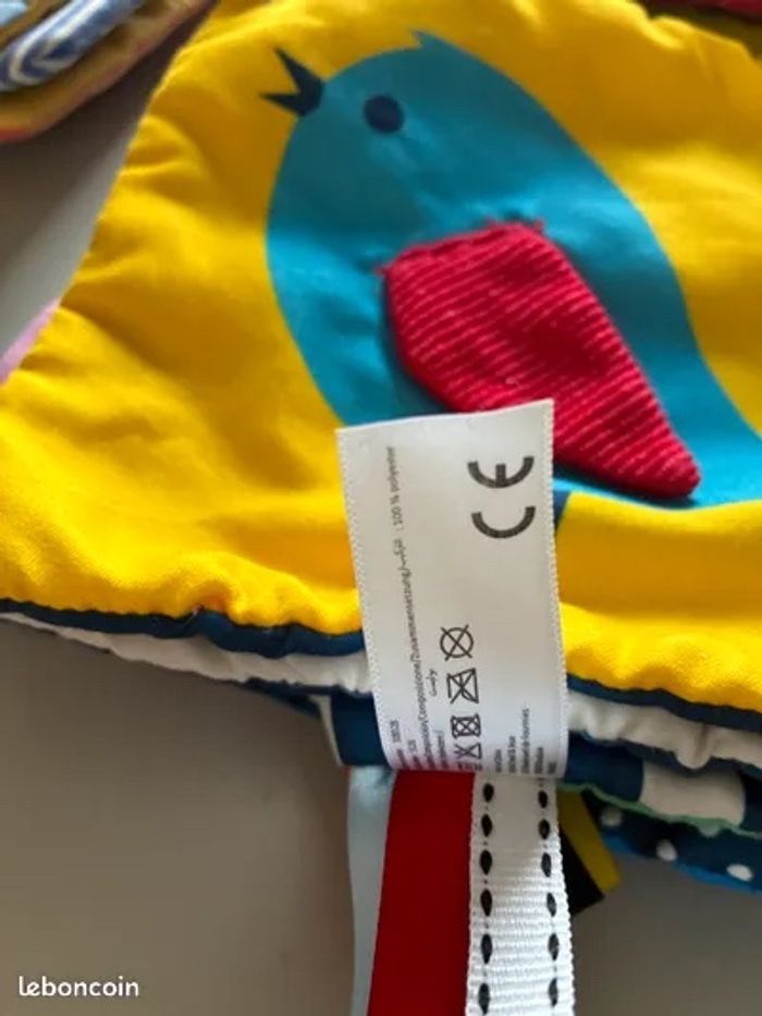 Livres sensoriels d’activités pour bébé - photo numéro 3