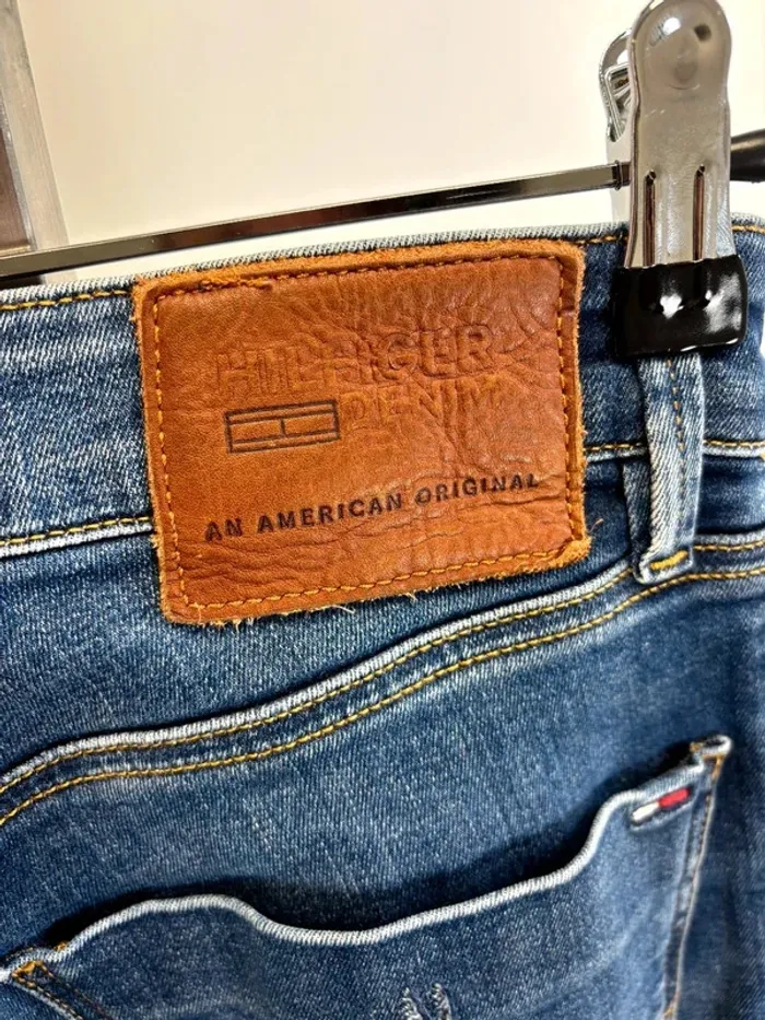 Jean Hilfiger Denim 29 US vintage bonne qualité - Tommy Hilfiger Jean brut A168 - photo numéro 6