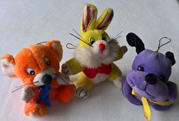 3 petites Peluches avec accroche