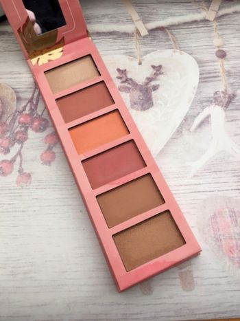 Palette teint Essence