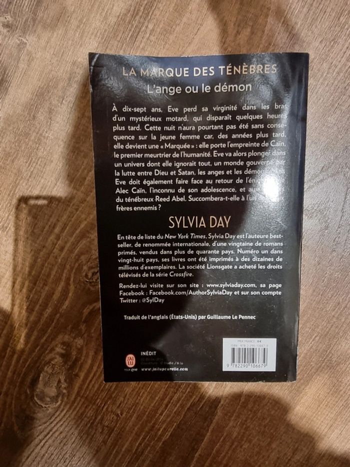 Sylvia Day - l'ange ou le demon - photo numéro 2