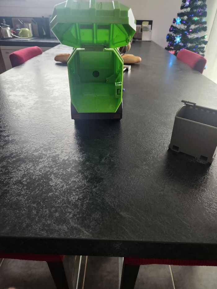 Camion poubelle - photo numéro 3