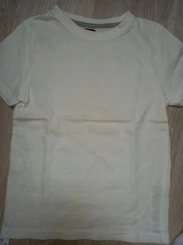 Lot de 4 tee-shirts neufs - photo numéro 11