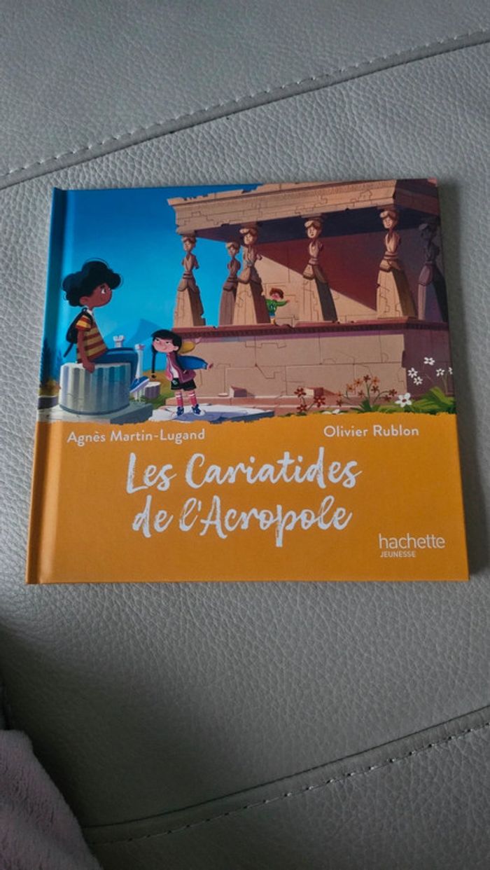 Livre les cariatides de l'acropole