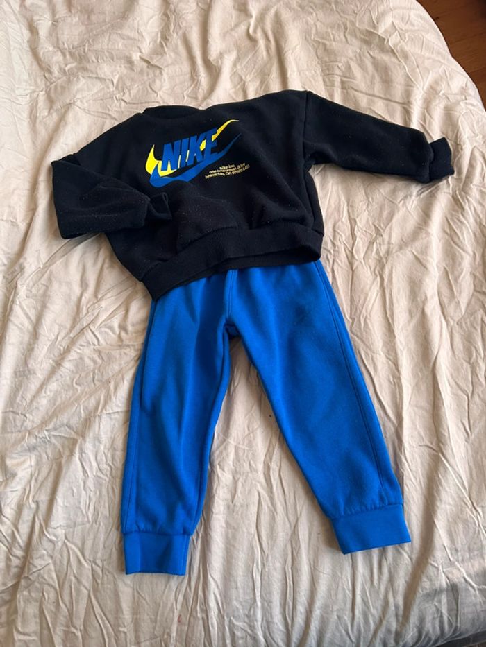 Ensemble jogging Nike