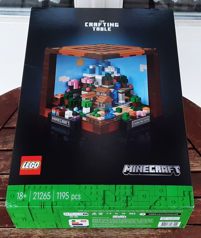 Neuf - LEGO Minecraft 21265 L'établi