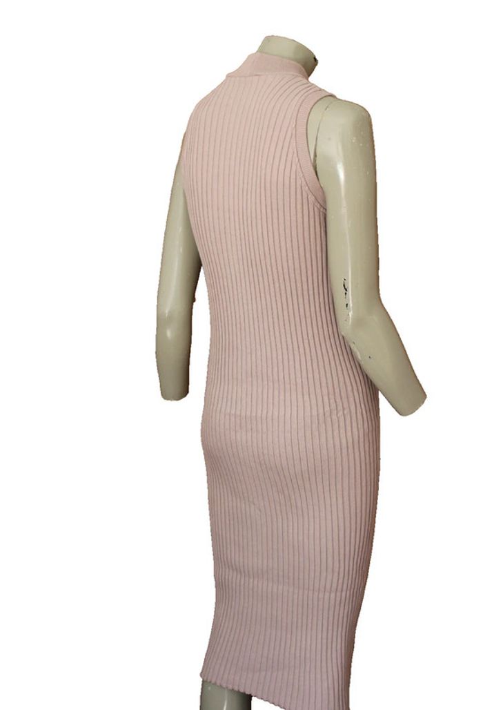 robe pull en maille chaussette  marque zara taille indiquée S = 36/38 - photo numéro 5