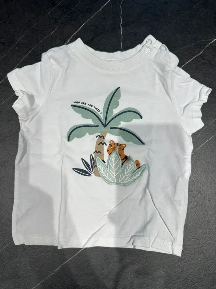Ensemble t-shirt pantalon Kiabi 6 mois - photo numéro 3