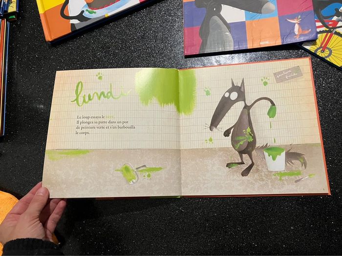 Album Le loup qui voulait changer de couleur - photo numéro 9