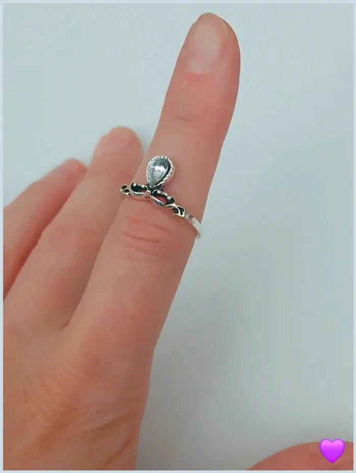 Bague argentée tendance en acier inoxydable - photo numéro 2