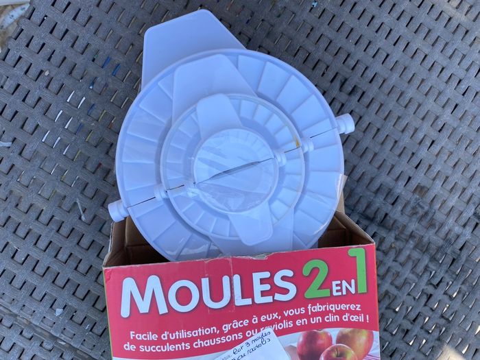 Lot de moules à chaussons - photo numéro 3