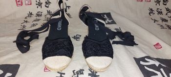 Espadrille à talons neuve