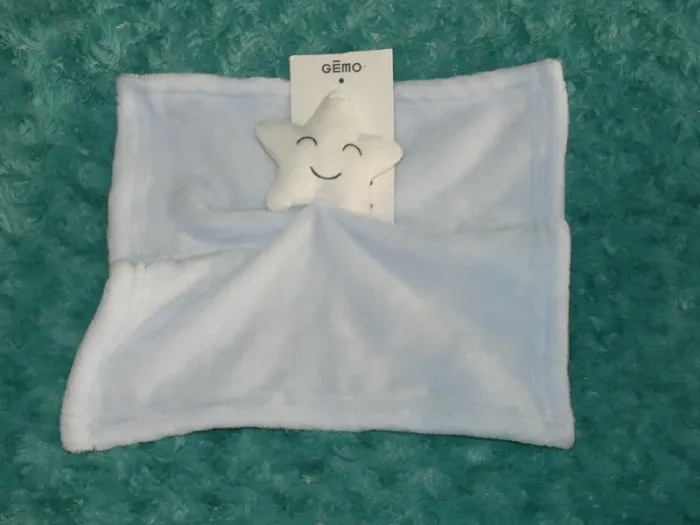 Doudou plat bleu blanc étoile Gémo  Neuf