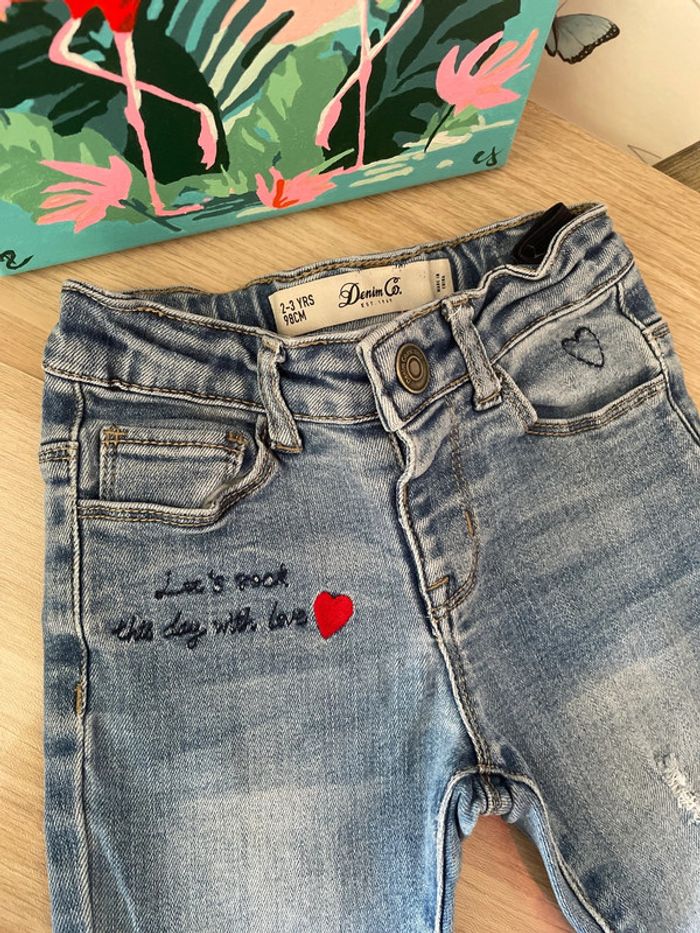 Jean denim co état neuf 3 ans - photo numéro 3